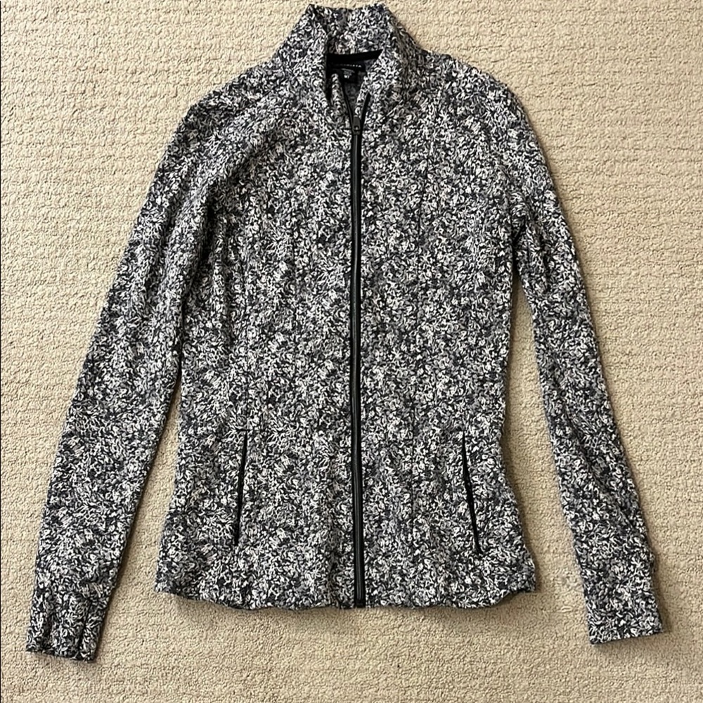 Fitted athleta jacket medium tall mt
